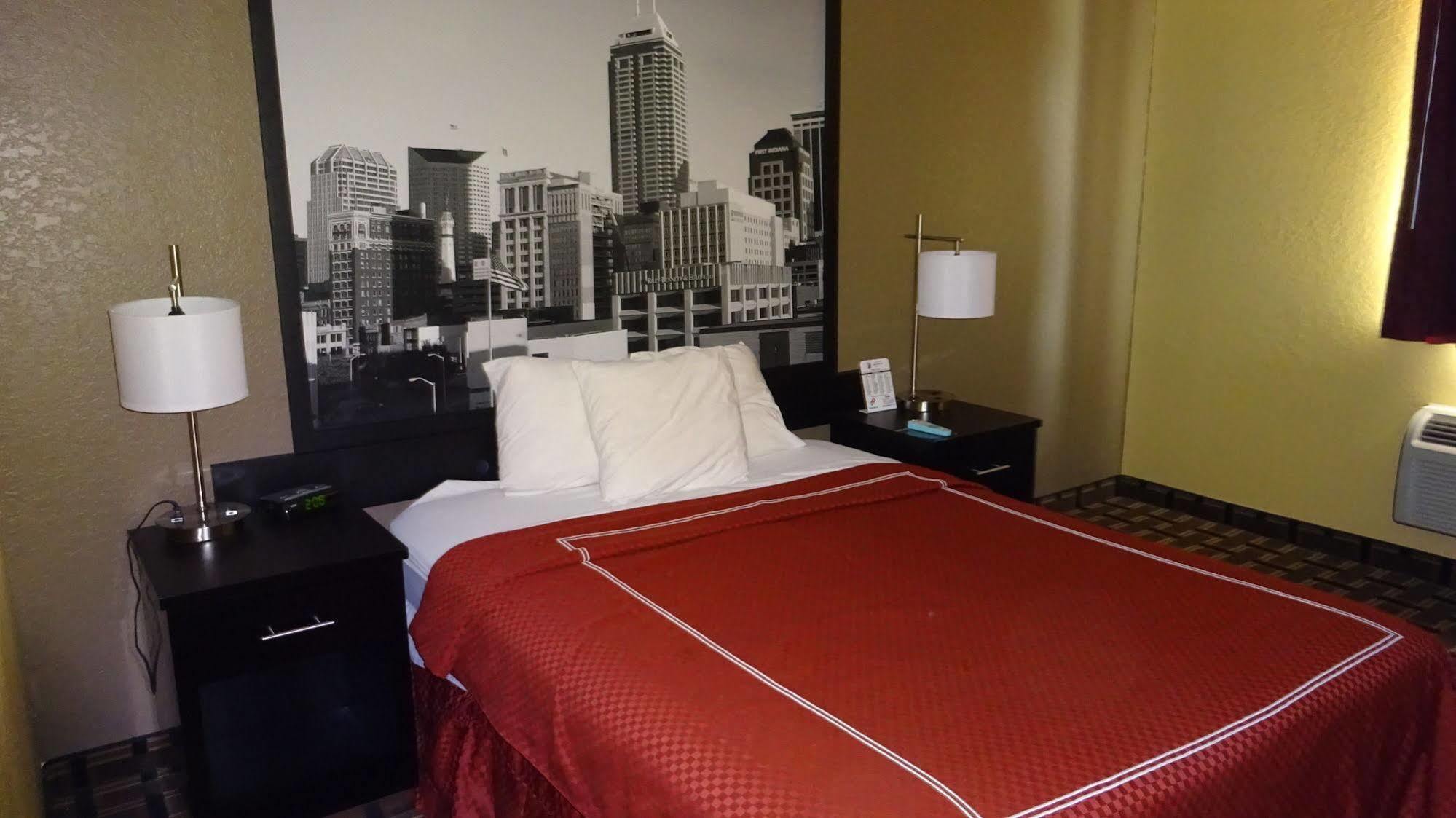 Super 8 By Wyndham Terre Haute Buitenkant foto